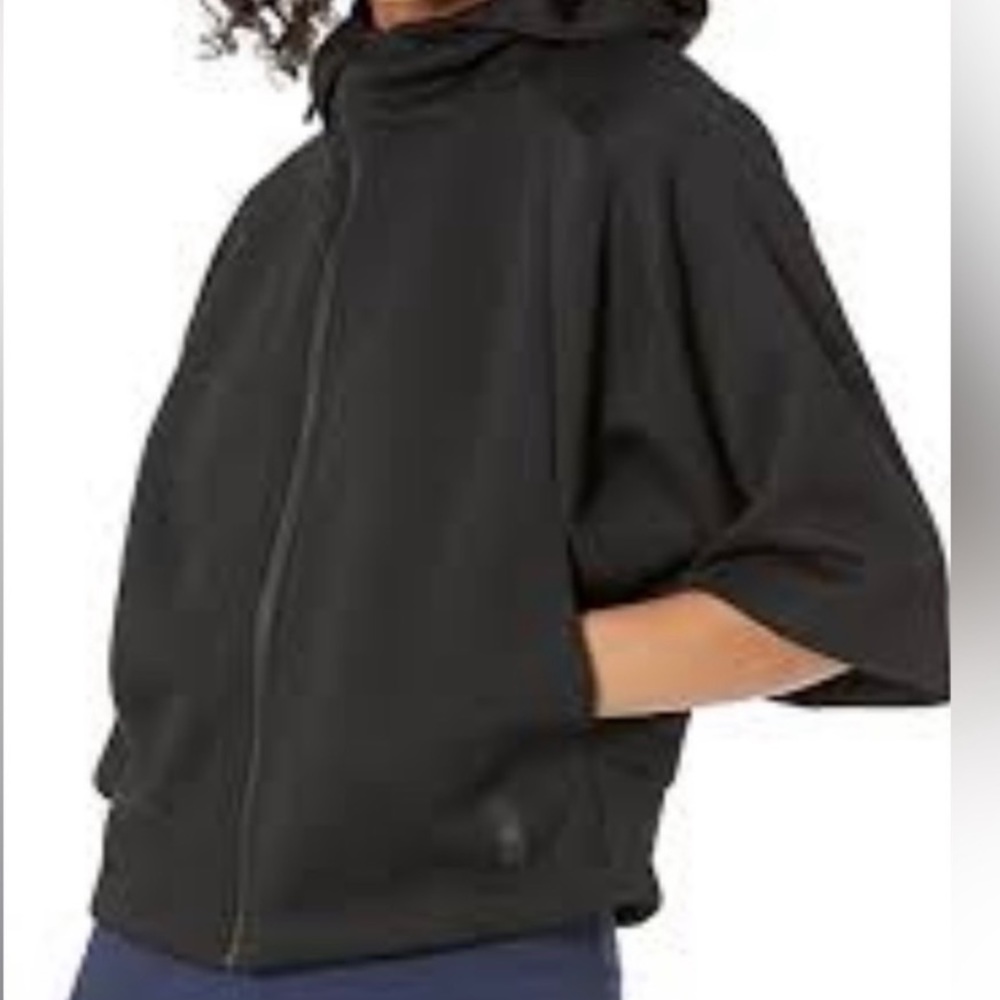 Womens Reebok Thermowarm Technology Short Sleeve Hoodie